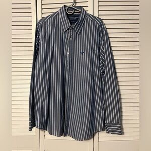 American Eagle Vintage Fit Blue and White Striped Shirt. Men’s size XL.